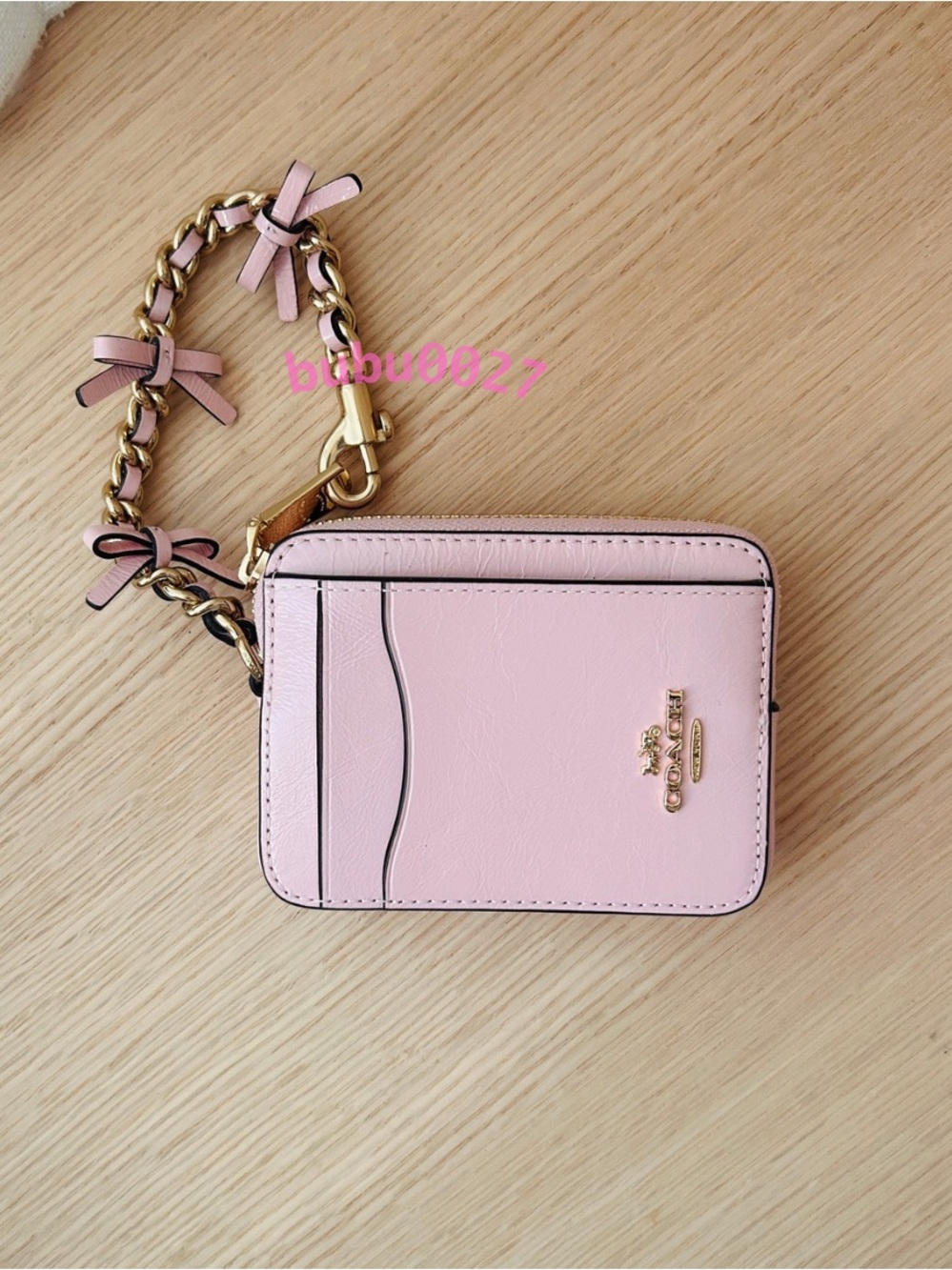 NWT🎀Coach Zip Card Case With Bows Chain Soft Pink CEC13 Glazed leather Wallet